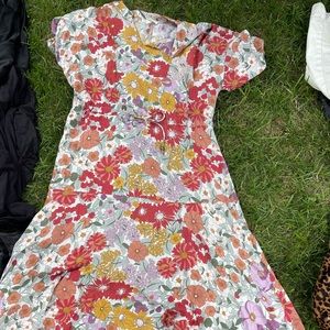 Maxi Dress Size M - Entro Brand